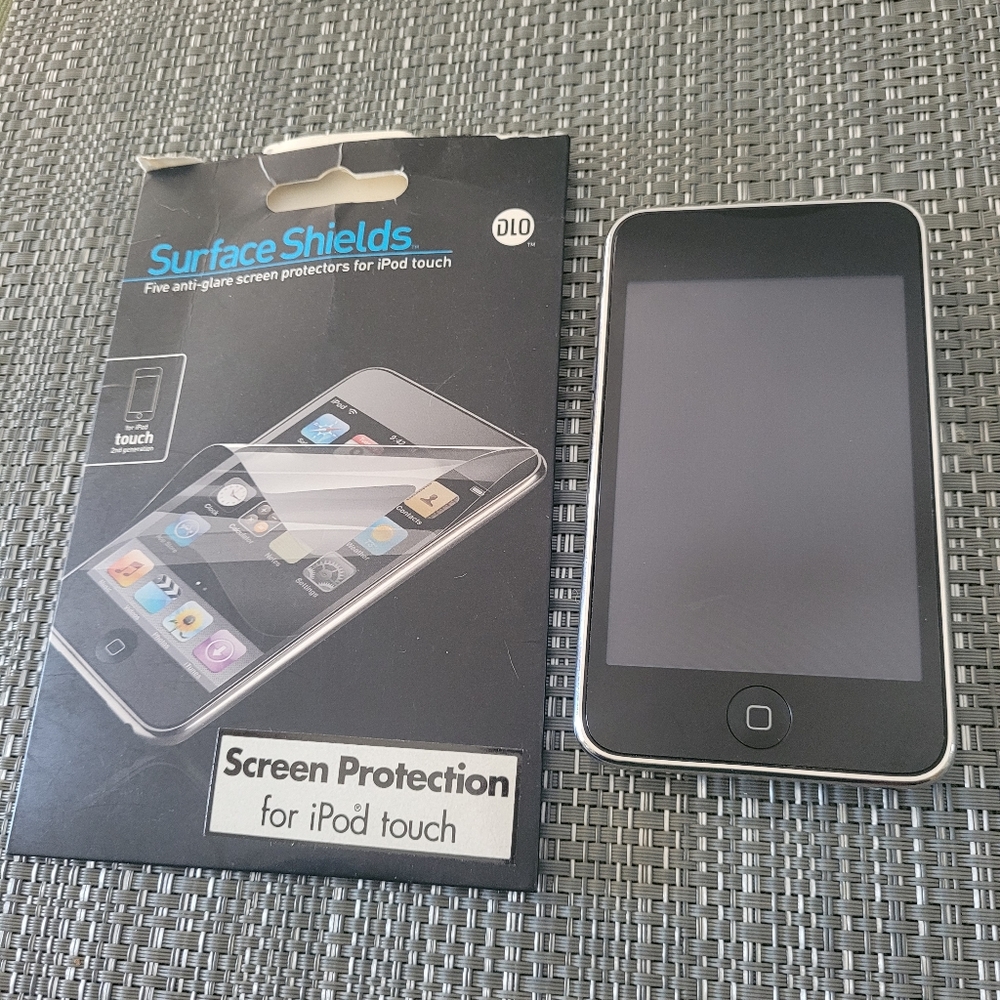 Apple iPod Touch 1st Generation 8GB